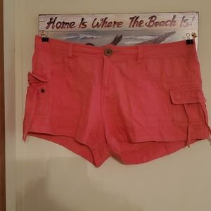 🤑Rue 21 11/12 pink shorts